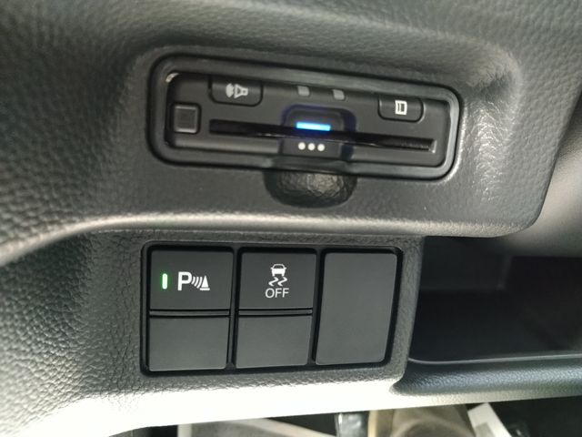 Honda N BOX CUSTOM 2022-01 7145-18