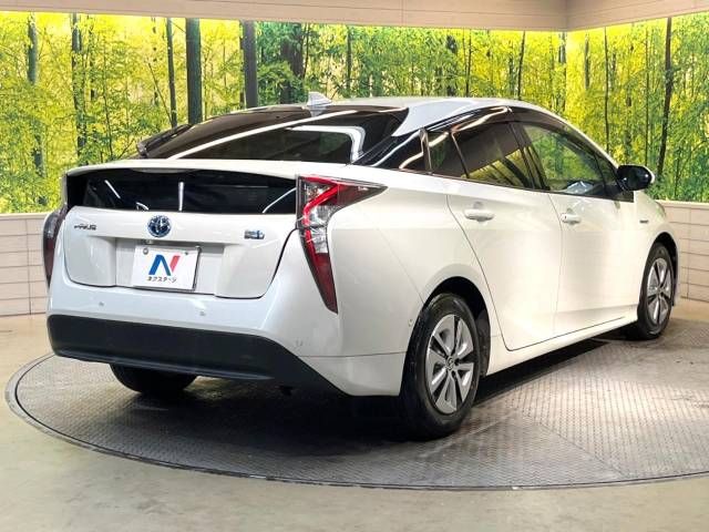 Toyota PRIUS 2016-07 195754-18