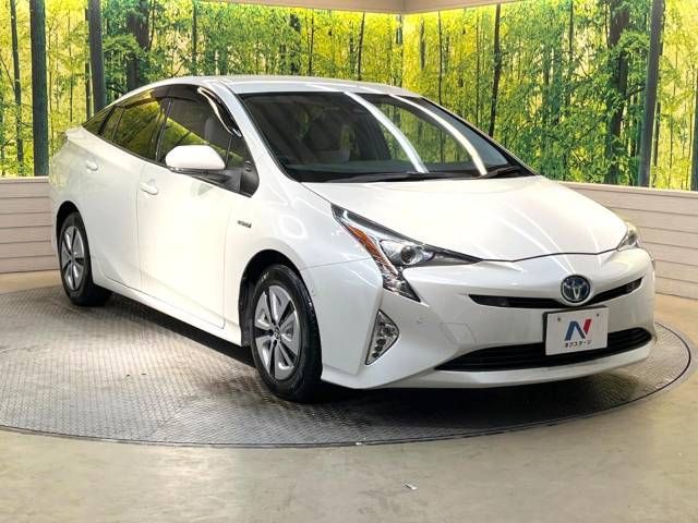 Toyota PRIUS 2016-07 195754-17