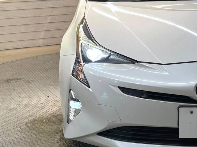 Toyota PRIUS 2016-07 195754-13