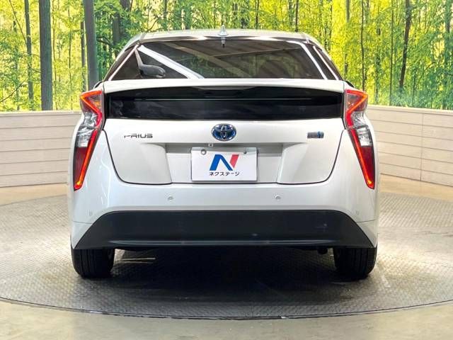 Toyota PRIUS 2016-07 195754-16