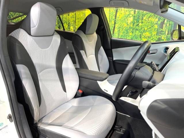 Toyota PRIUS 2016-07 195754-9