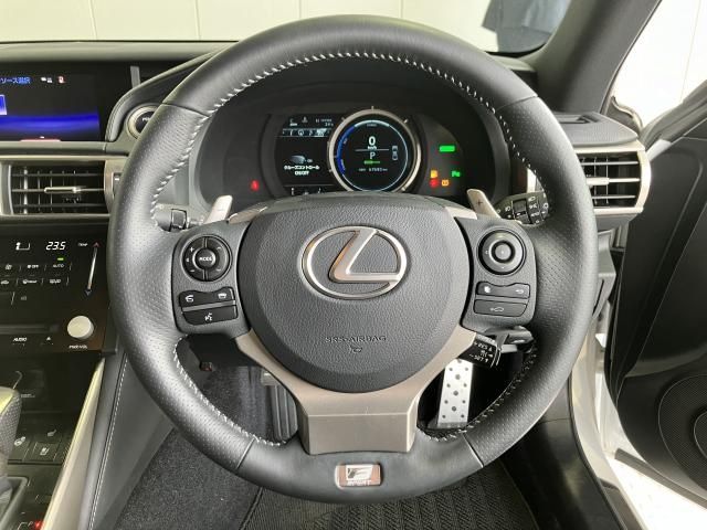 Lexus IS 2013-06 187394-13