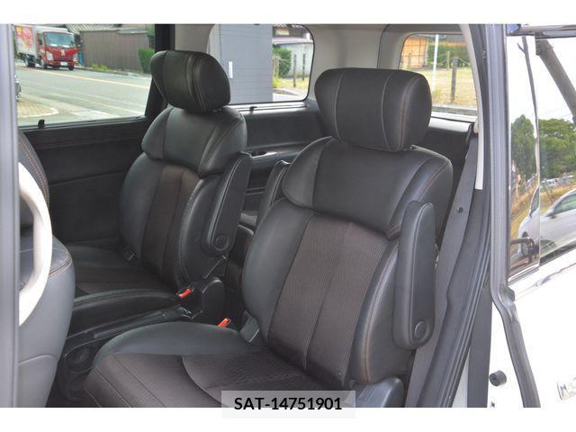 Nissan ELGRAND 2017-06 316298-16