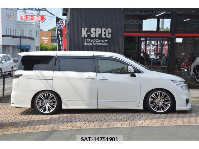 Nissan ELGRAND 2017-06 316298-3