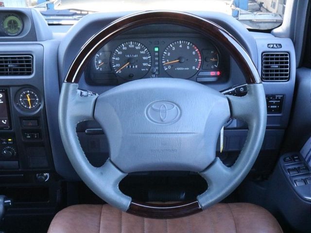 Toyota PRADO 1999-01 182458-13