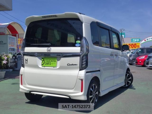 Honda N BOX CUSTOM 2017-11 279342-1