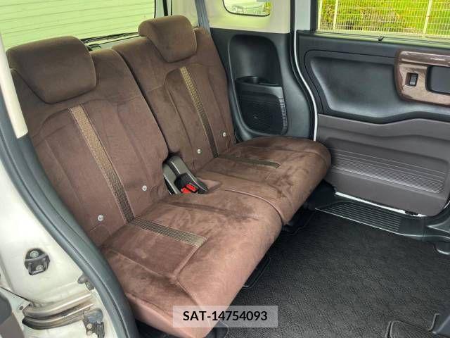 Honda N BOX 2019-03 307022-9