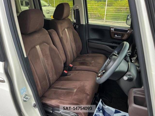 Honda N BOX 2019-03 307022-8