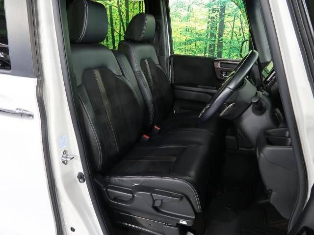 Honda N BOX CUSTOM 2018-08 182083-8