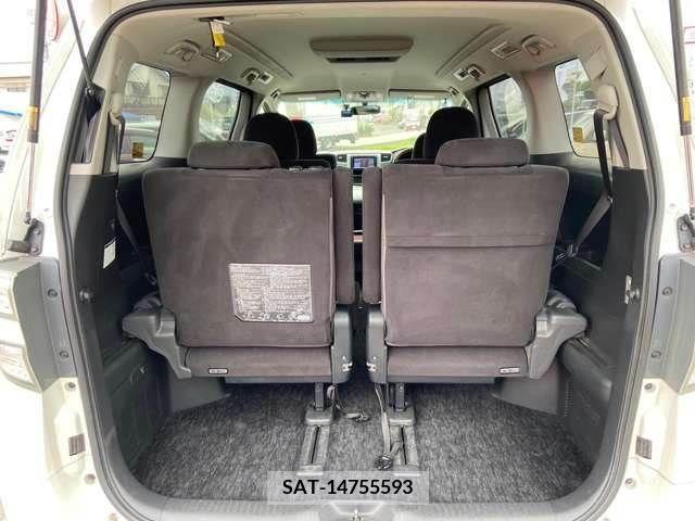 Toyota VELLFIRE 2010-06 245805-17