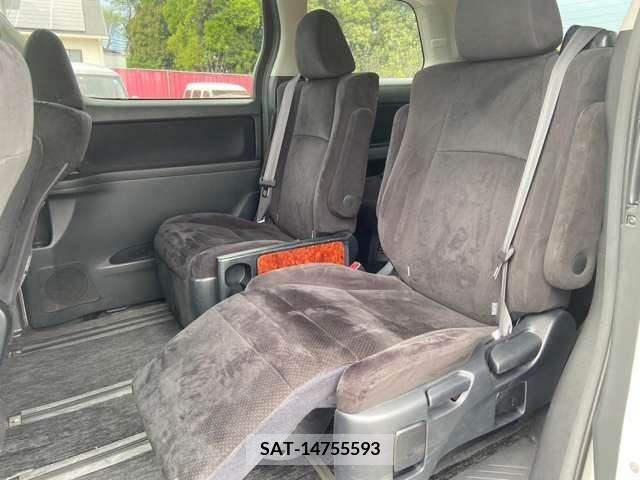 Toyota VELLFIRE 2010-06 245805-15