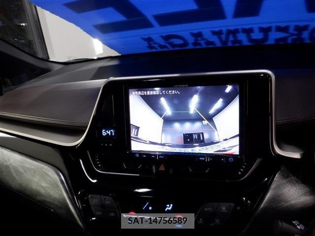 Toyota C-HR 2017-07 386709-13