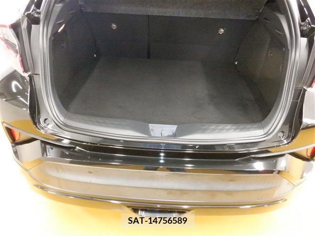Toyota C-HR 2017-07 386709-8