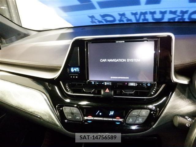 Toyota C-HR 2017-07 386709-11