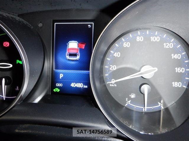 Toyota C-HR 2017-07 386709-21