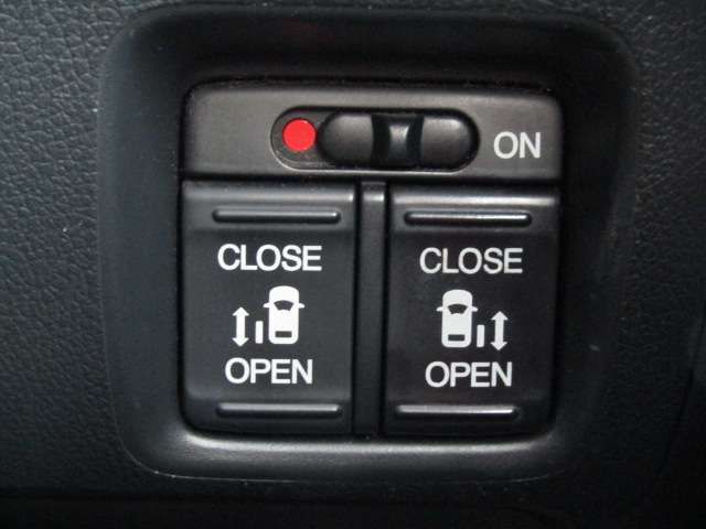 Honda N BOX CUSTOM 2016-04 5538-13