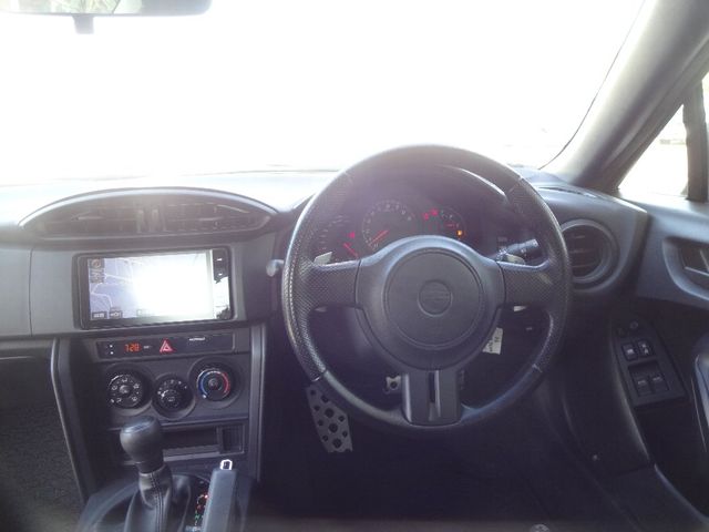 Toyota 86 2013-04 18292-15