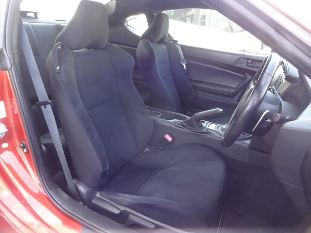 Toyota 86 2013-04 18292-10