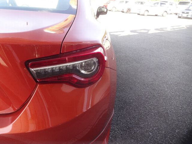 Toyota 86 2013-04 18292-7