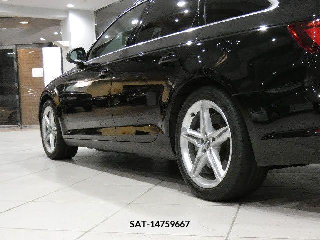 Audi A4 2019-10 292582-12