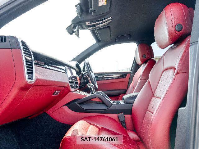 Porsche CAYENNE 2018-11 281536-13