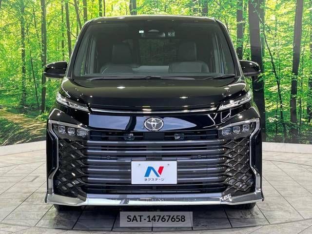 Toyota VOXY 2023-03 338921-15