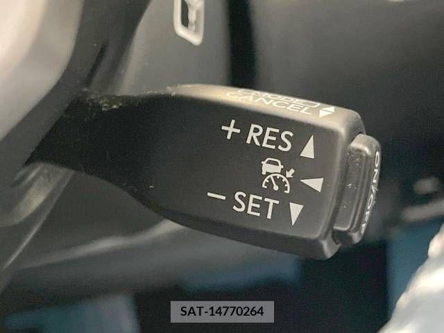 Lexus IS 2013-09 300069-3