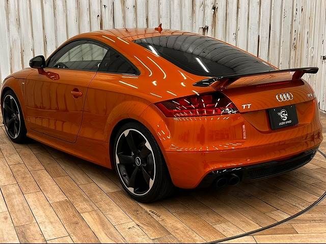 Audi TT 2013-08 12049-16
