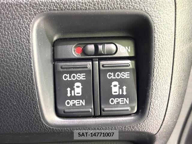 Honda N BOX CUSTOM 2012-03 306863-2