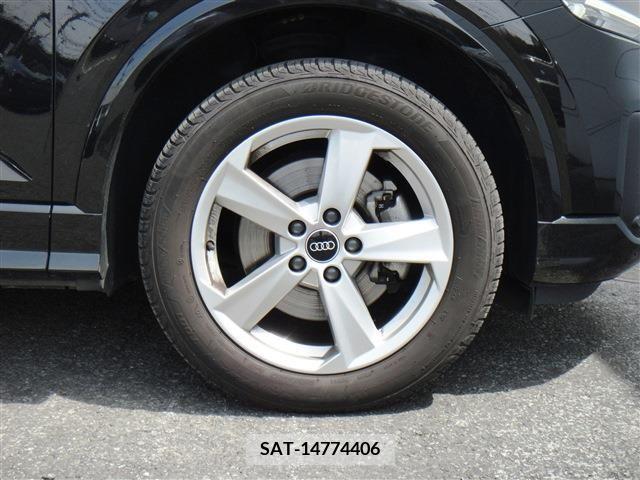 Audi Q2 2021-04 292719-17