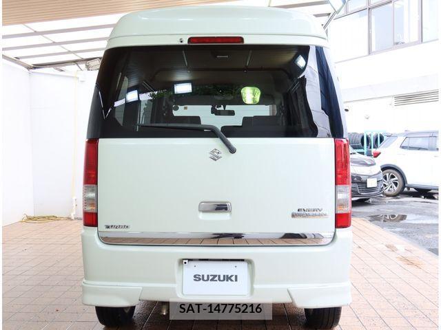 Suzuki EVERY WAGON 2007-08 269347-9