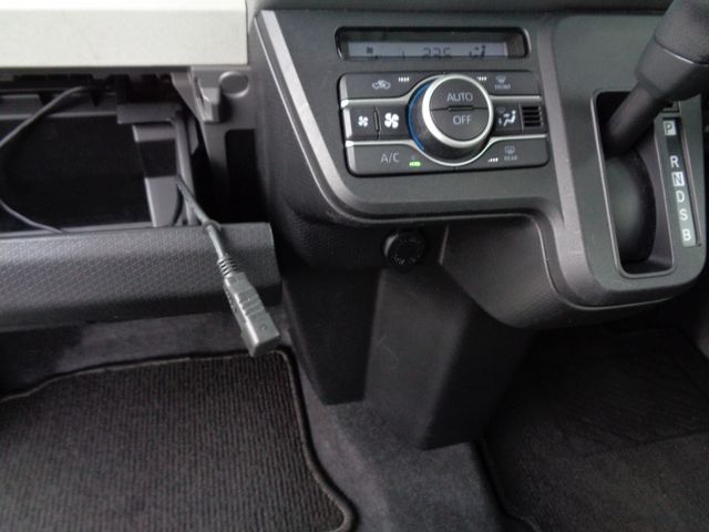 Daihatsu TANTO 2020-04 1998-12