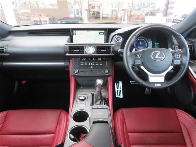 Lexus RC 2018-03 16898-4
