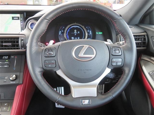 Lexus RC 2018-03 16898-11