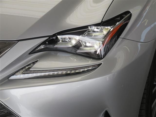 Lexus RC 2018-03 16898-14