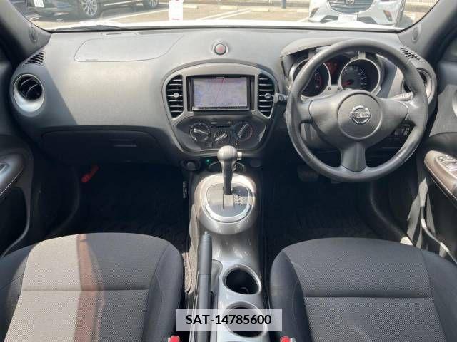 Nissan JUKE 2011-08 378828-1