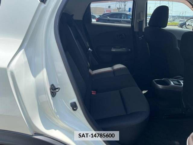 Nissan JUKE 2011-08 378828-9