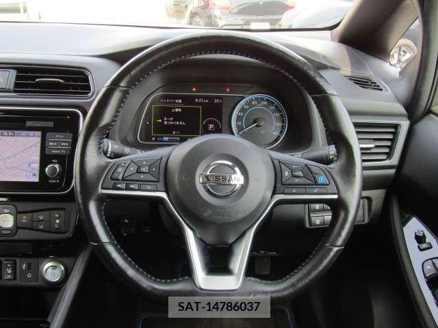 Nissan LEAF 2019-03 297879-15