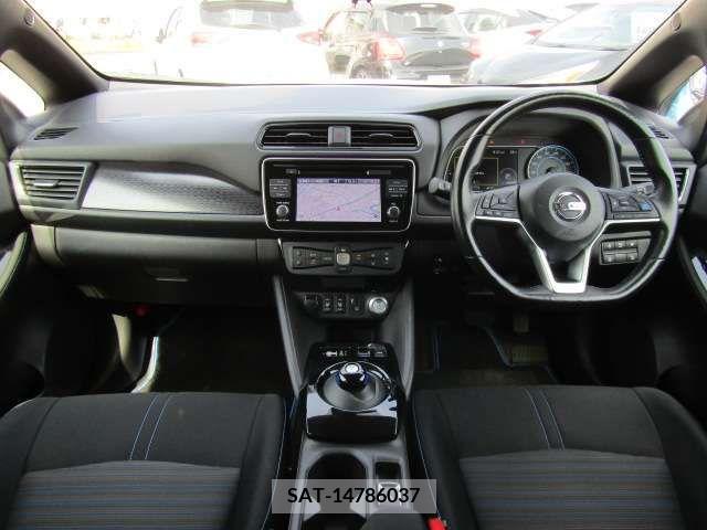 Nissan LEAF 2019-03 297879-16