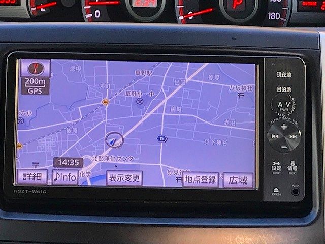 Toyota NOAH 2012-02 20144-4