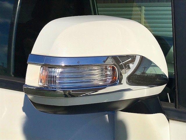 Toyota NOAH 2012-02 20144-23