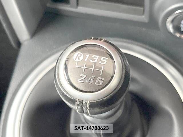 Toyota 86 2017-02 335585-2
