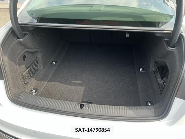 Audi A4 2022-11 260955-10