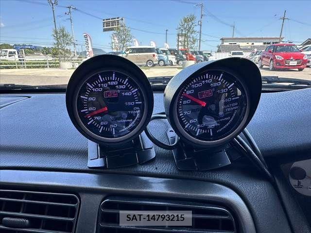 Nissan SILVIA 1996-09 369084-5