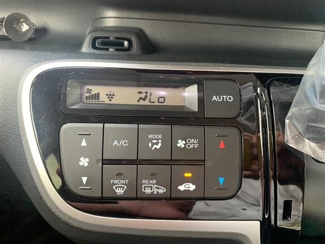 Honda N BOX CUSTOM 2017-07 7677-14