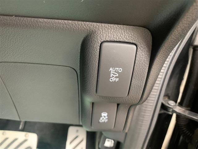 Honda N BOX CUSTOM 2017-07 7677-15