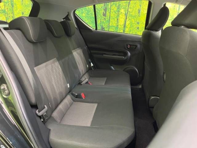 Toyota AQUA 2021-04 183795-8