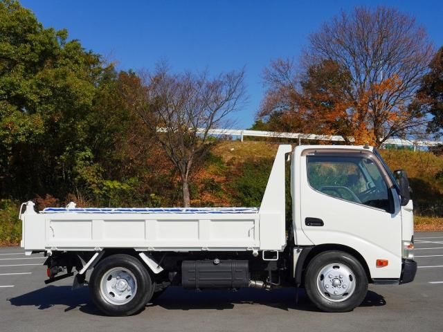 Hino DUTRO 2011-12 182317-10