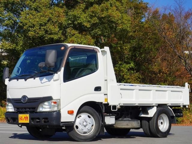 Hino DUTRO 2011-12 182317-7